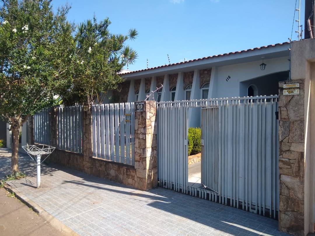 #441 - Casa para Locação em Arapongas - PR