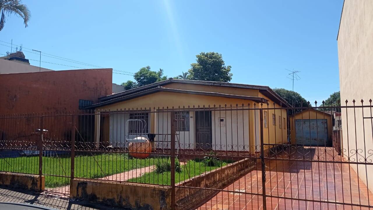 #698 - Casa para Venda em Arapongas - PR