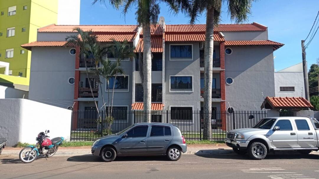 #825 - Apartamento para Locação em Arapongas - PR