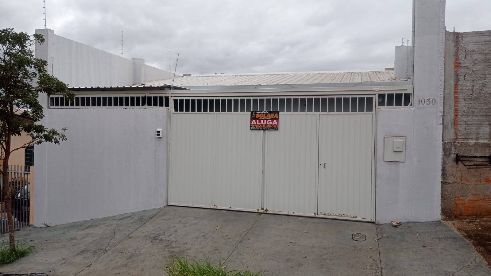 #1034 - Casa para Locação em Arapongas - PR