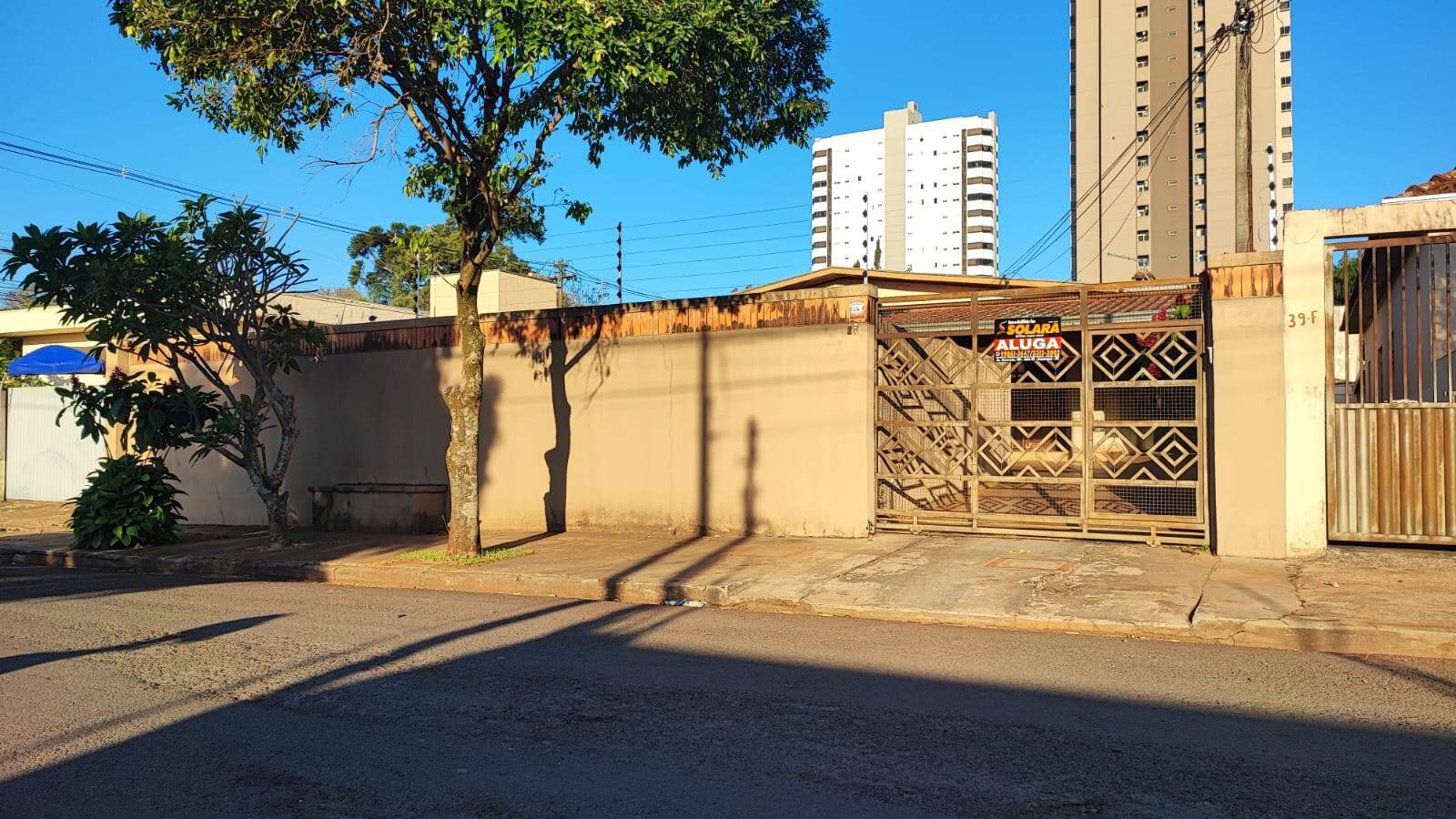 #1125 - Casa para Venda em Arapongas - PR