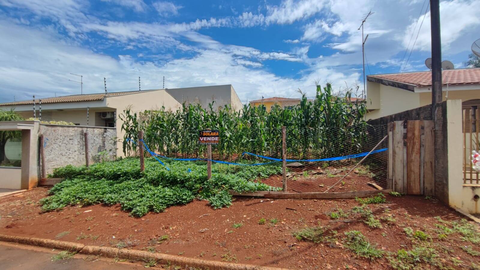 #1223 - Terreno para Venda em Arapongas - PR