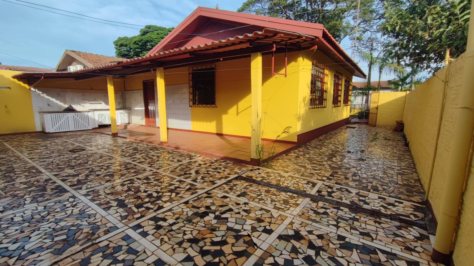 #1320 - Casa para Venda em Arapongas - PR