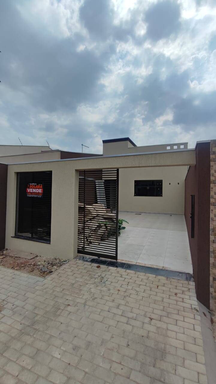 #1380 - Casa para Venda em Arapongas - PR