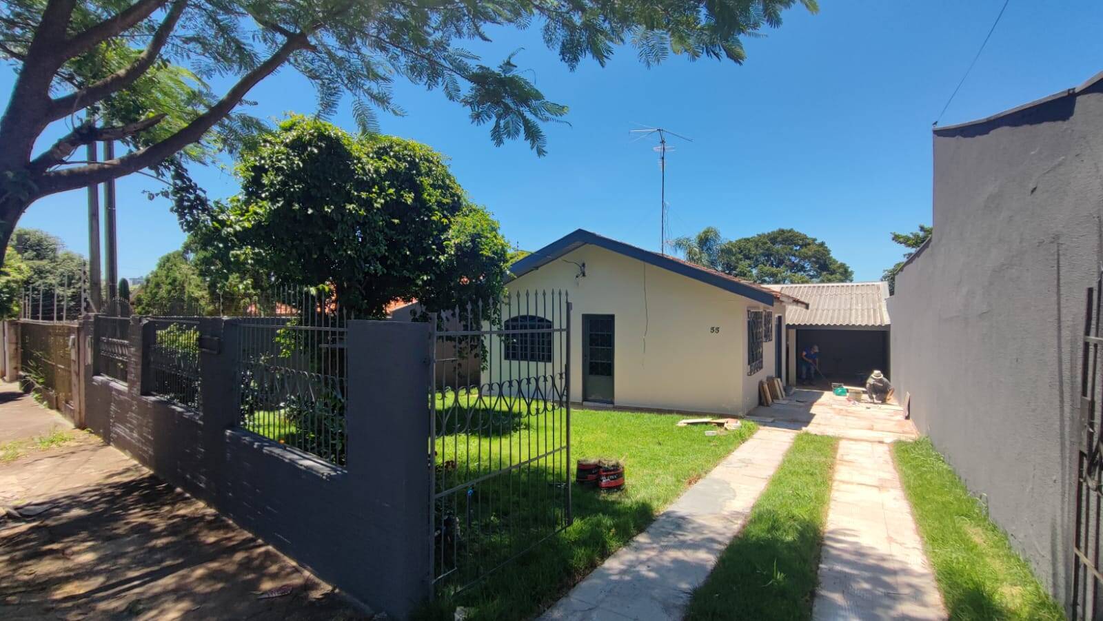 #1417 - Casa para Locação em Arapongas - PR