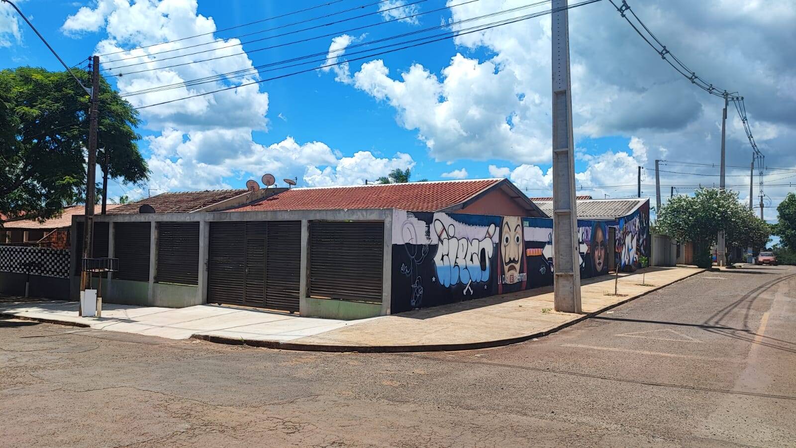#1429 - Casa para Venda em Arapongas - PR