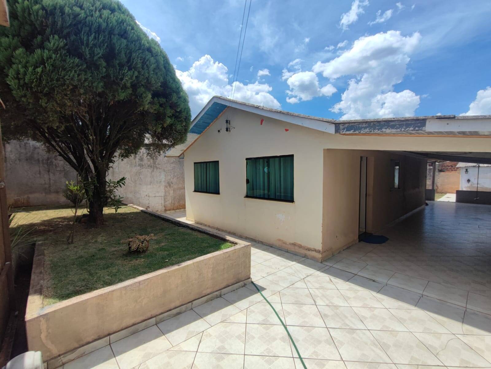 #1482 - Casa para Venda em Arapongas - PR