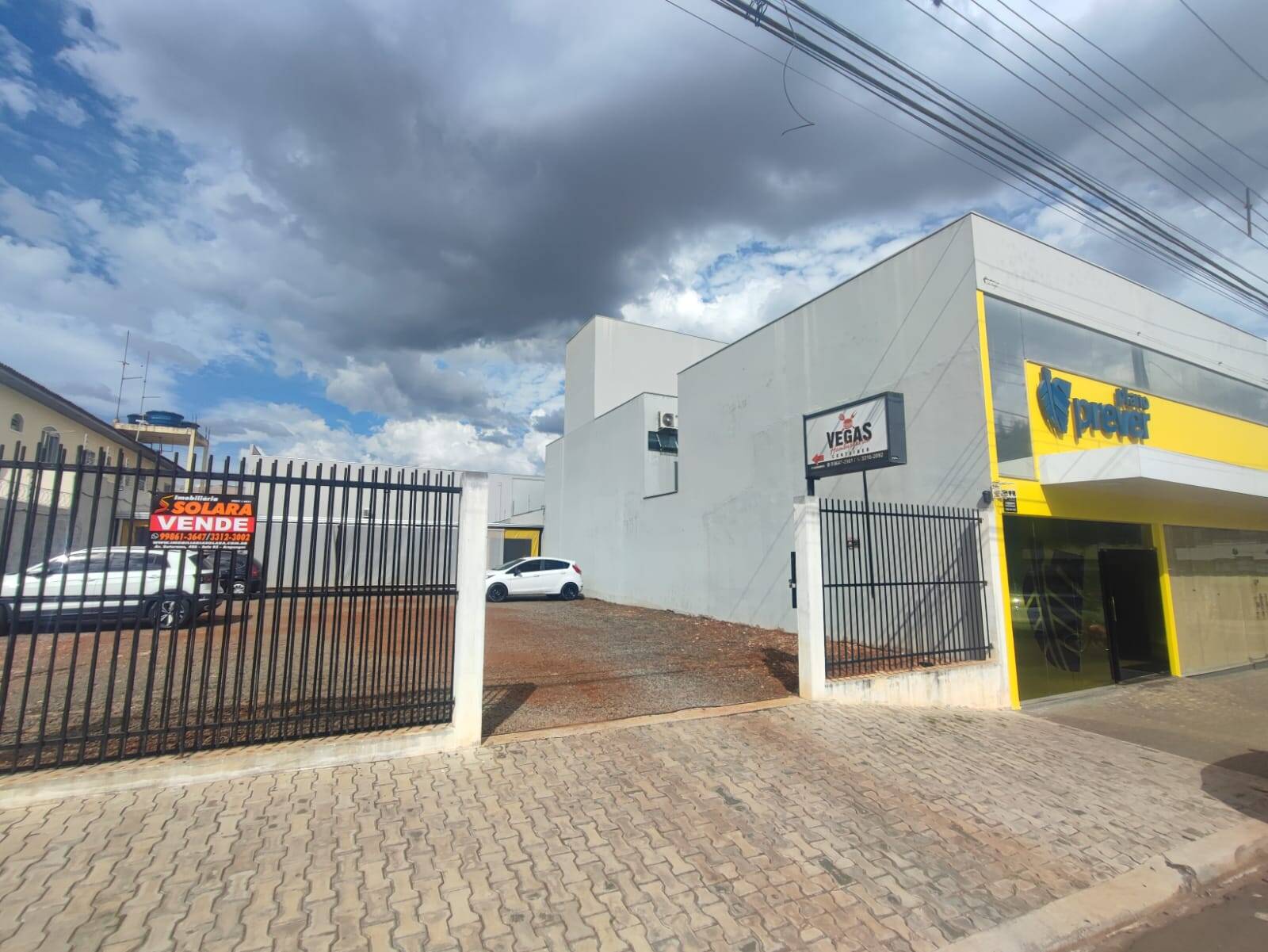 #1510 - Ponto Comercial para Venda em Arapongas - PR