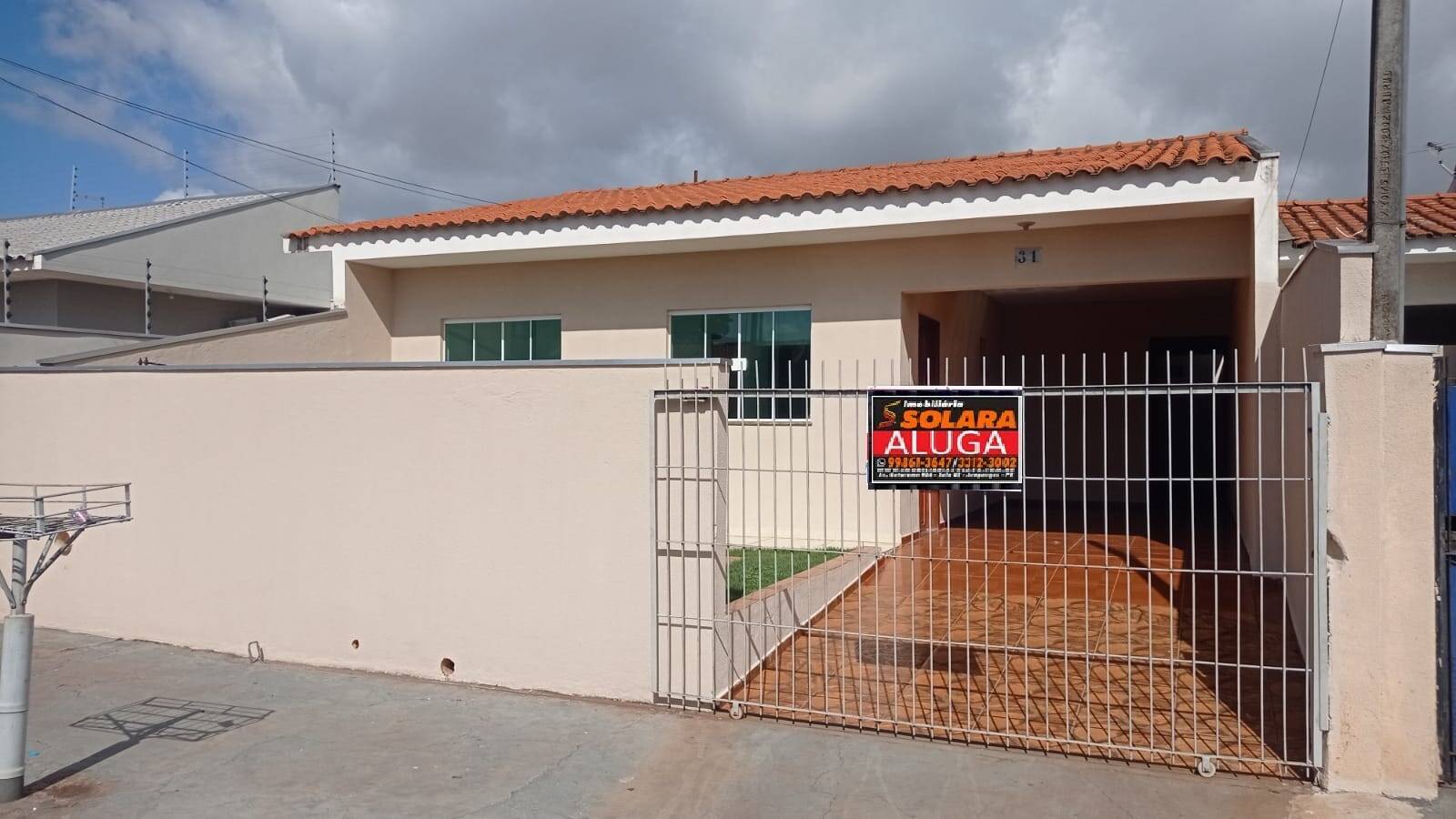 #1551 - Casa para Venda em Arapongas - PR