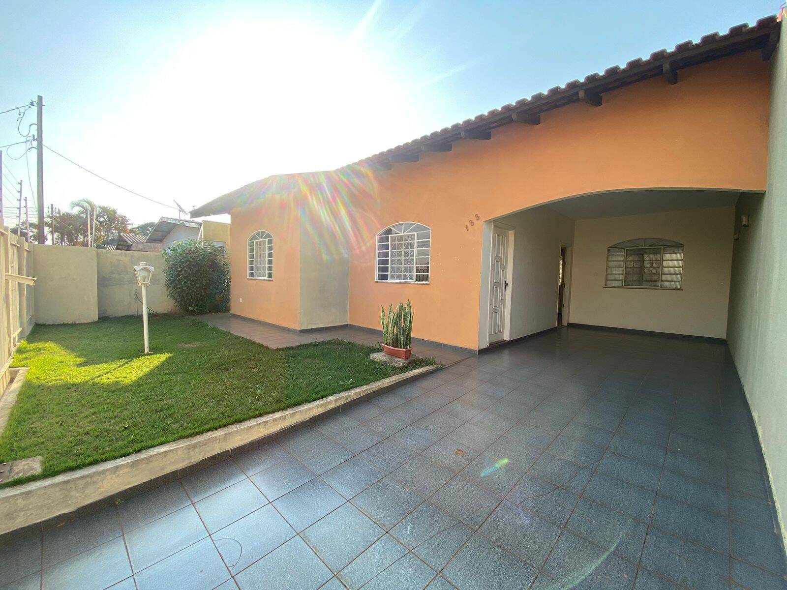 #1577 - Casa para Venda em Arapongas - PR