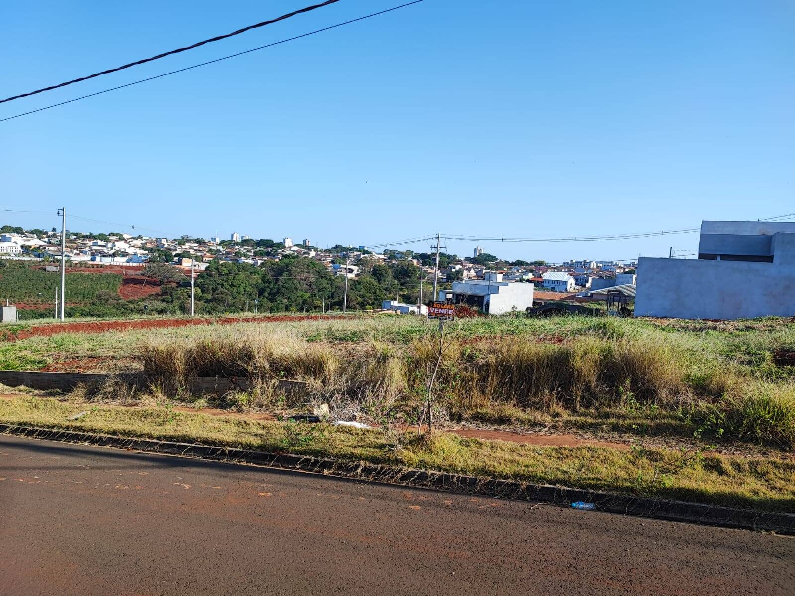 #1591 - Terreno para Venda em Arapongas - PR