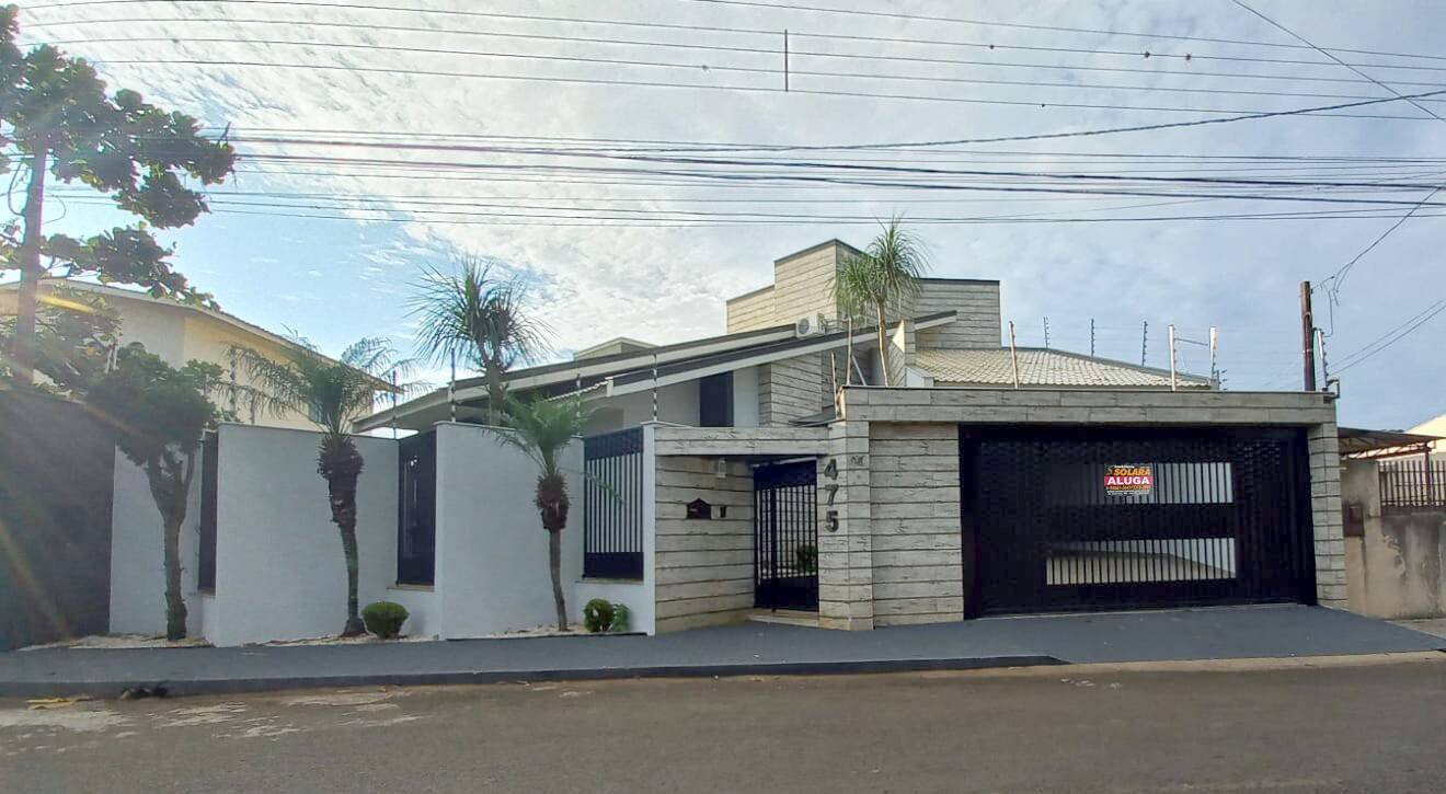 #1679 - Casa para Venda em Arapongas - PR