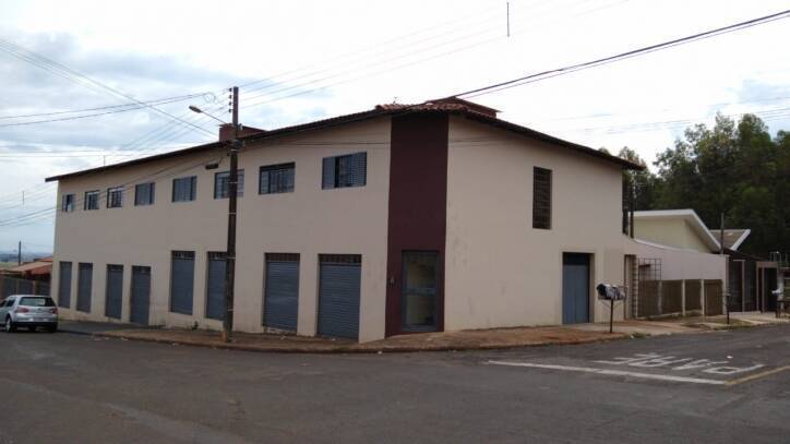 #1741 - Apartamento para Locação em Arapongas - PR