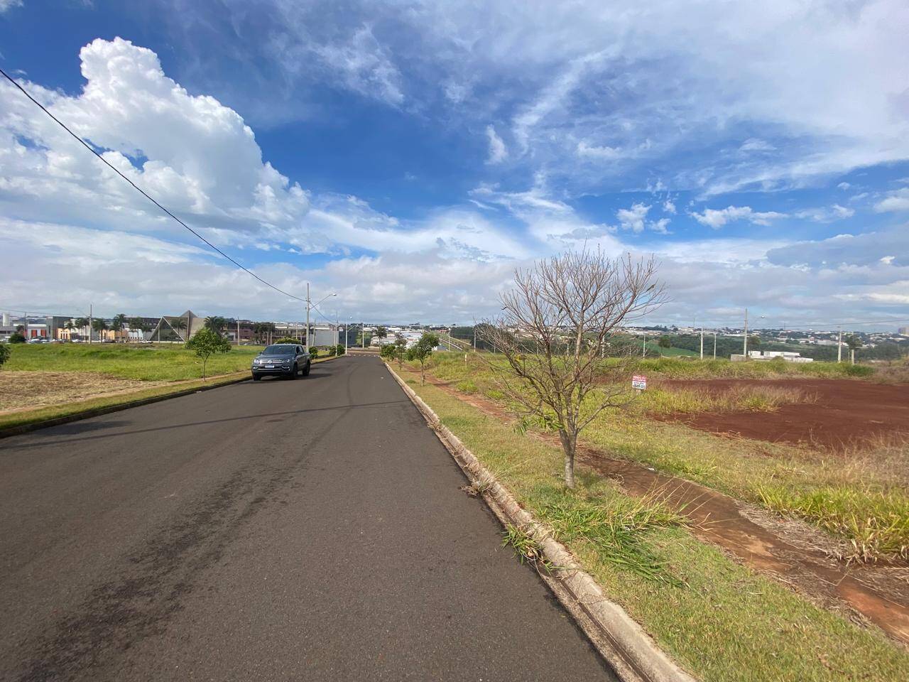 #1745 - Terreno para Venda em Arapongas - PR