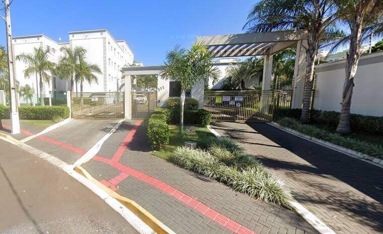 #1762 - Apartamento para Venda em Arapongas - PR