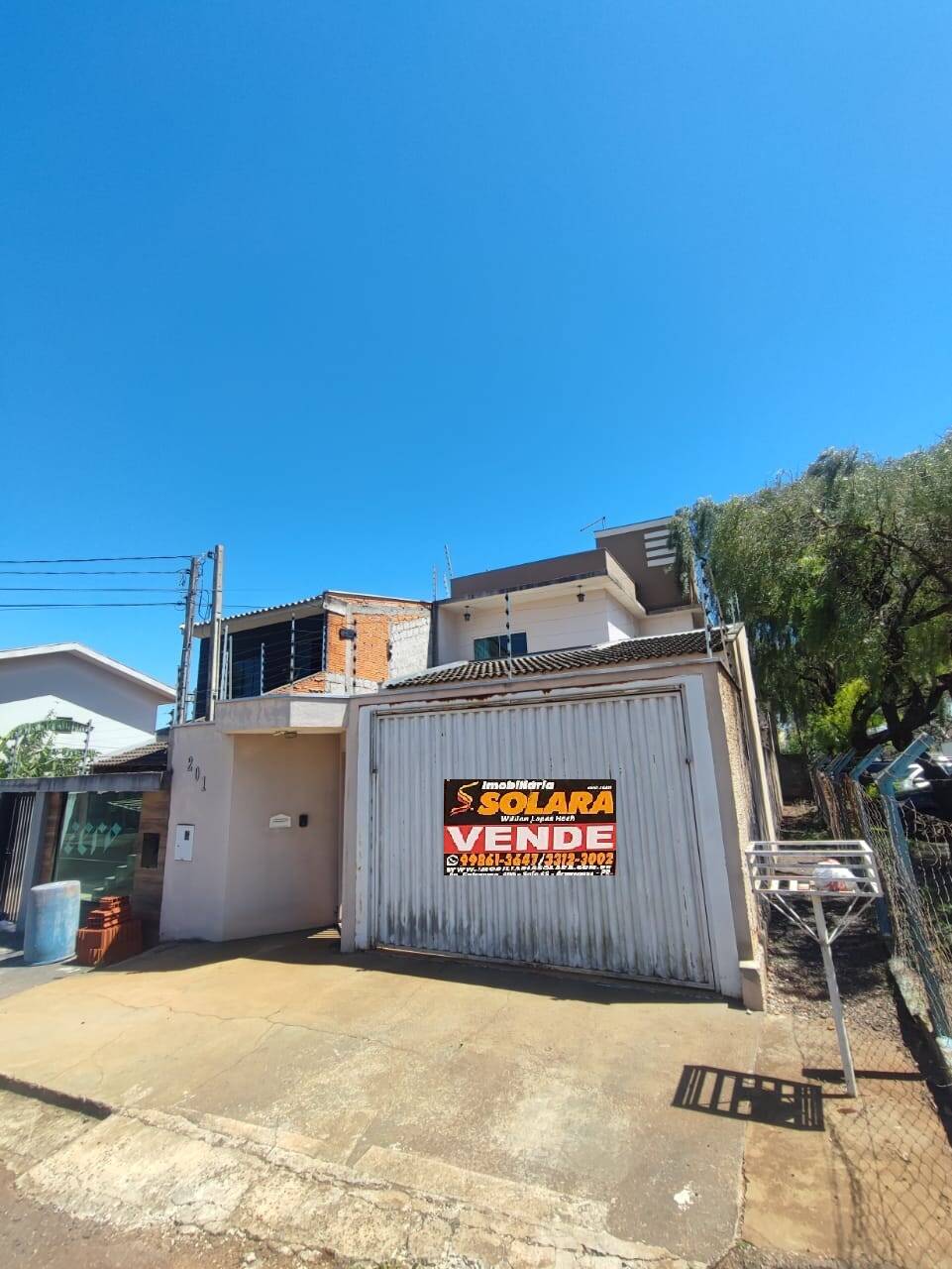 #1776 - Sobrado para Venda em Arapongas - PR