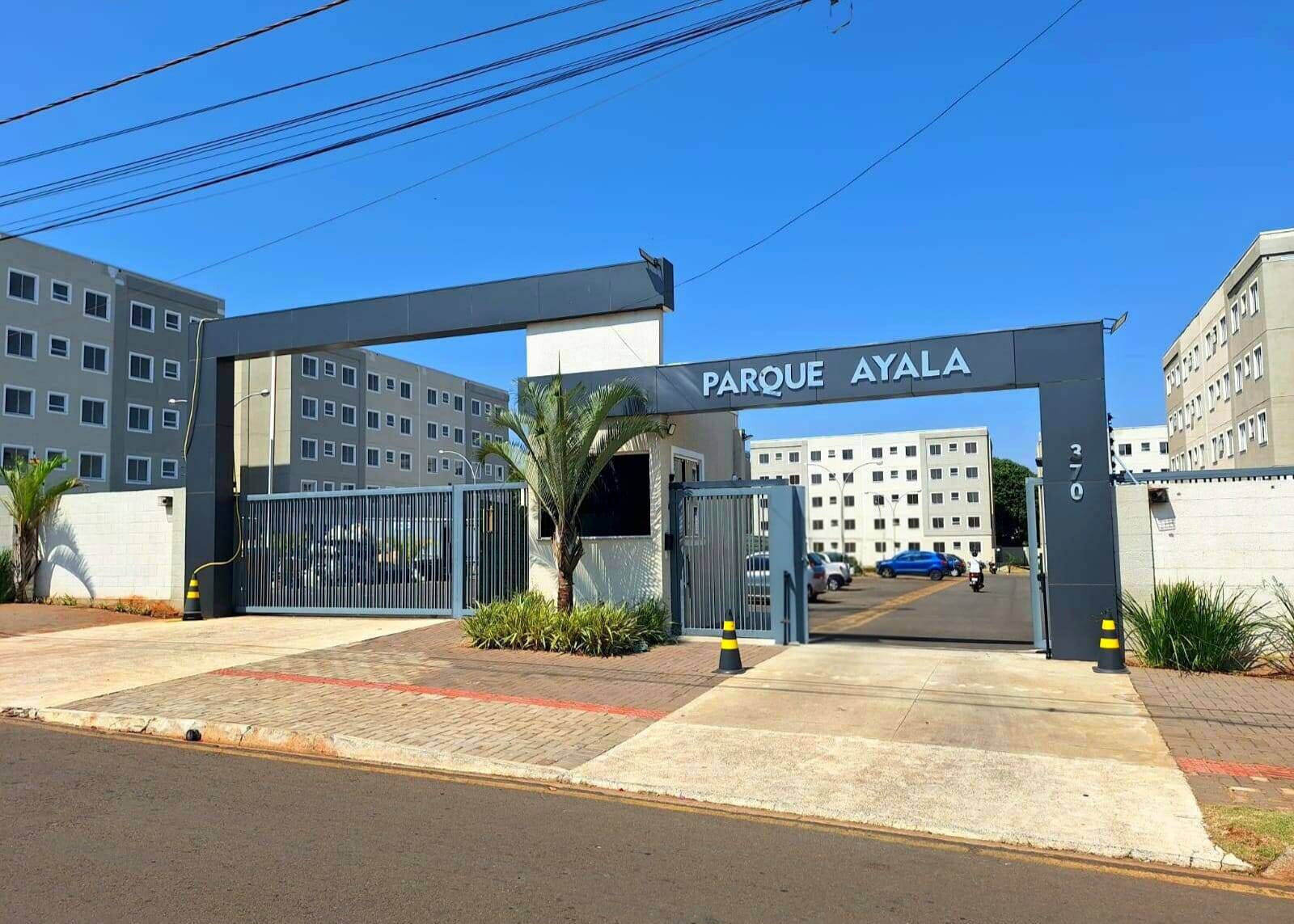 #1779 - Apartamento para Venda em Arapongas - PR