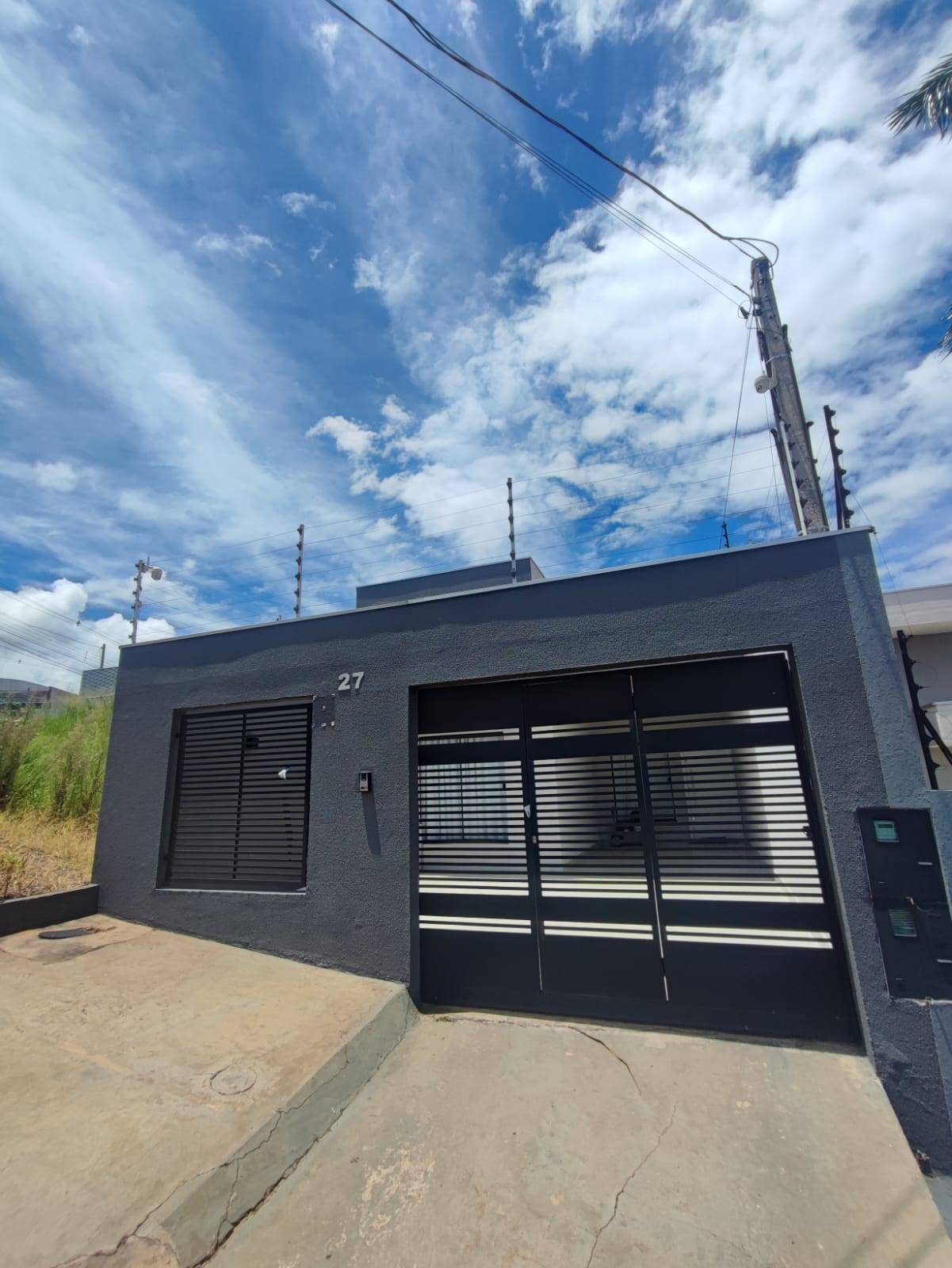 #1798 - Casa para Locação em Arapongas - PR