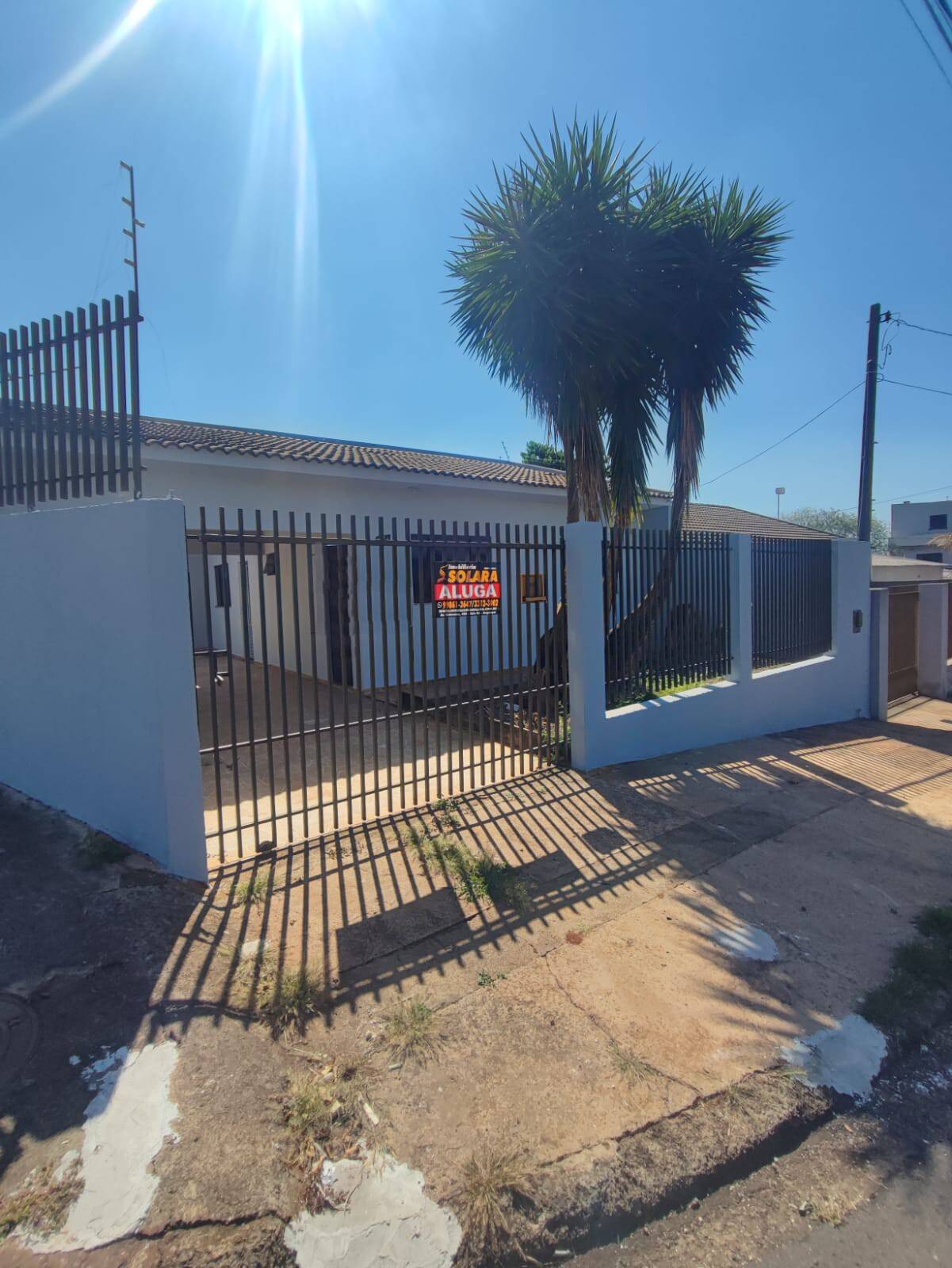 #1837 - Casa para Locação em Arapongas - PR