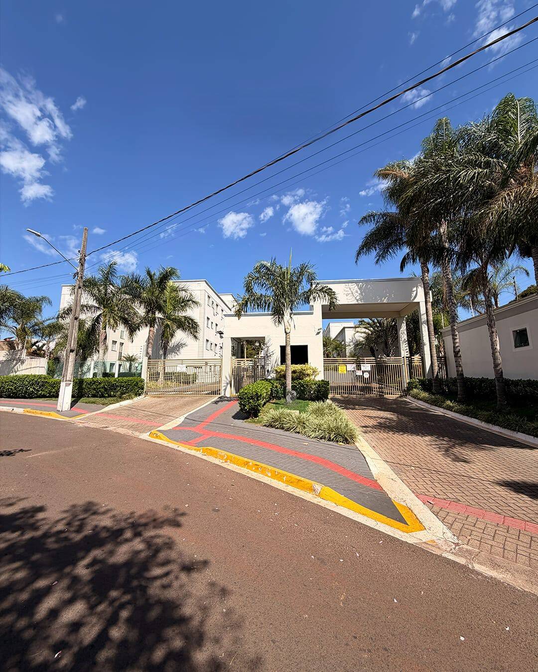 #1848 - Apartamento para Locação em Arapongas - PR
