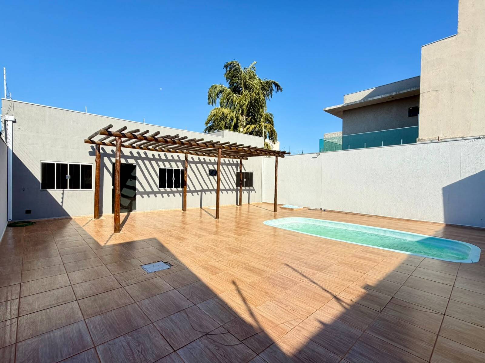 #1864 - Casa para Venda em Arapongas - PR