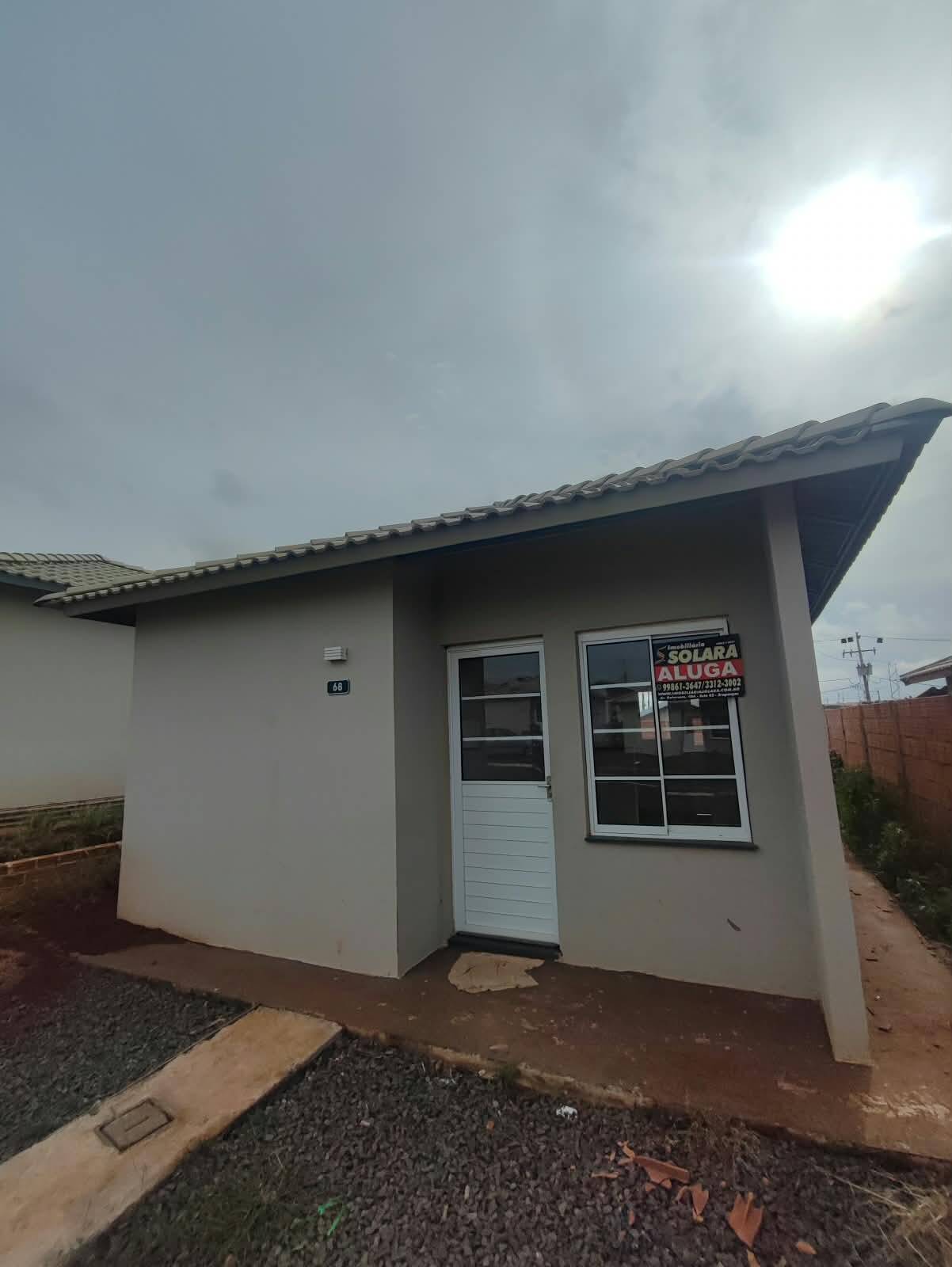 #1868 - Casa para Locação em Arapongas - PR
