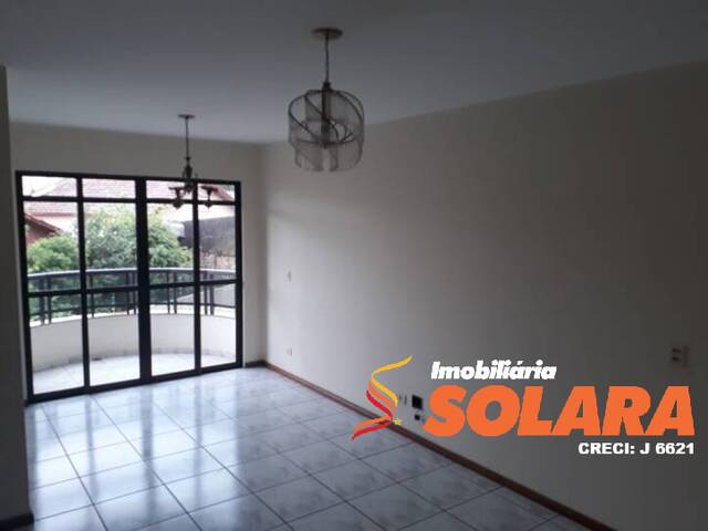 #56 - Apartamento para Venda em Arapongas - PR