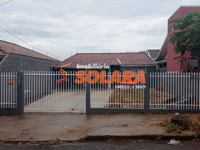 #699 - Casa para Venda em Arapongas - PR