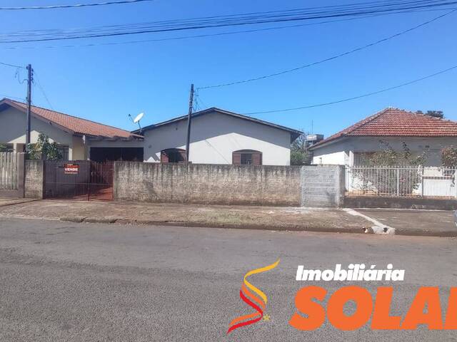 #749 - Casa para Venda em Arapongas - PR