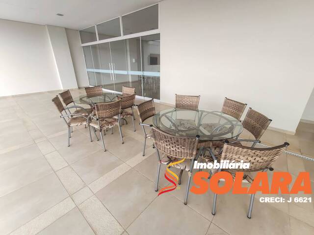 #927 - Apartamento para Venda em Arapongas - PR