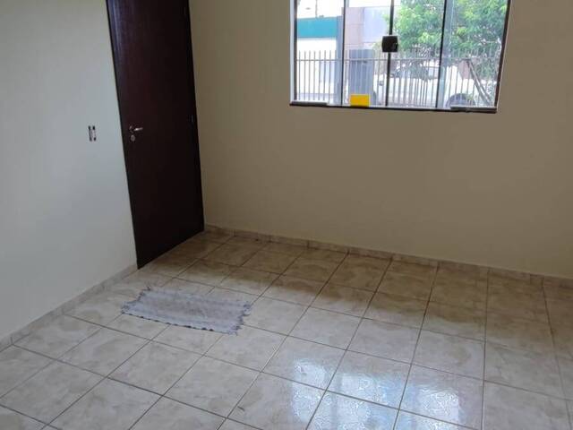 #1166 - Casa para Venda em Arapongas - PR