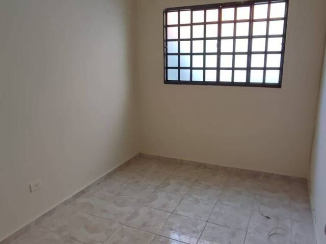 #1166 - Casa para Venda em Arapongas - PR