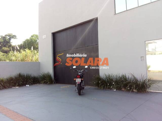 #587 - Barracão para Venda em Arapongas - PR