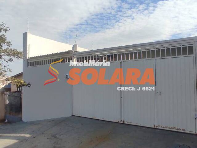 #1034 - Casa para Locação em Arapongas - PR