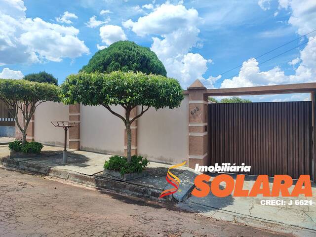 #1482 - Casa para Venda em Arapongas - PR