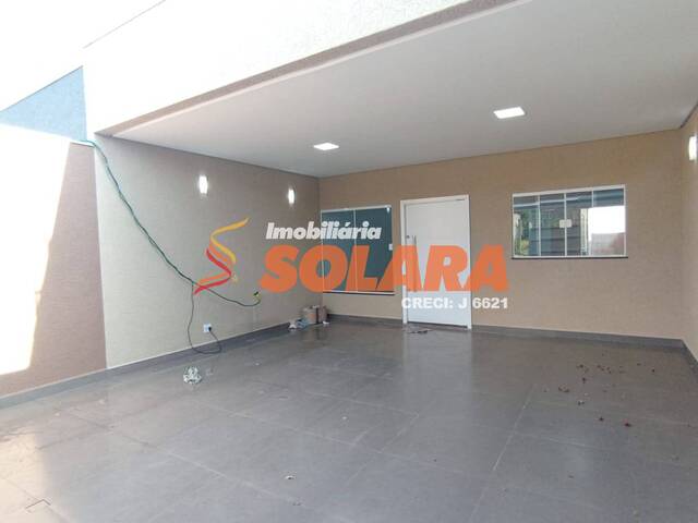 #1573 - Casa para Venda em Arapongas - PR