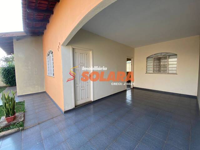 #1577 - Casa para Venda em Arapongas - PR