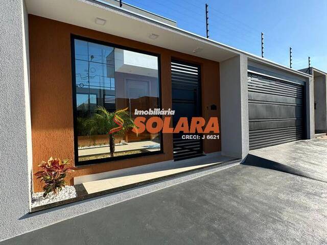 #1590 - Casa para Venda em Arapongas - PR