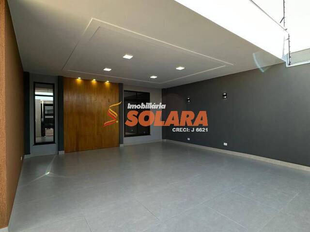 #1590 - Casa para Venda em Arapongas - PR