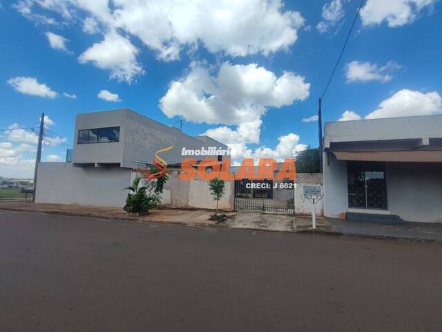 #1677 - Casa para Venda em Arapongas - PR - 3
