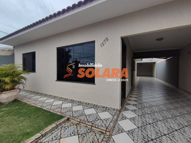 #1301 - Casa para Locação em Arapongas - PR - 2