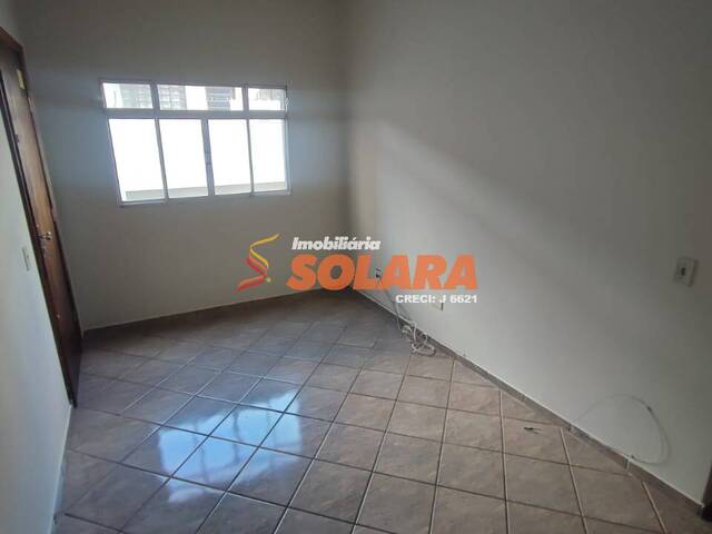#1711 - Apartamento para Locação em Arapongas - PR - 3