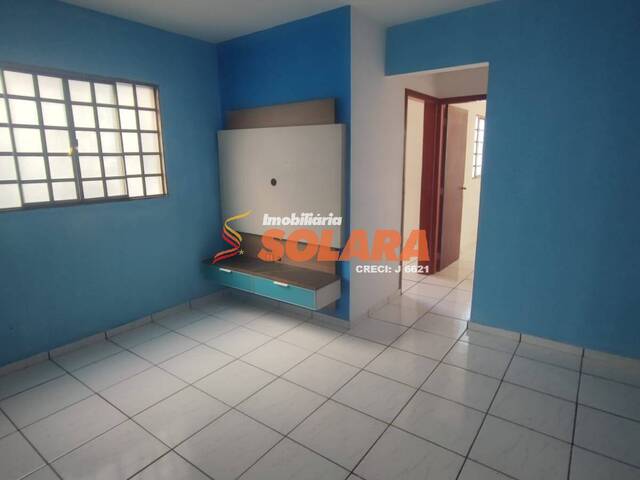 #1728 - Apartamento para Locação em Arapongas - PR - 3