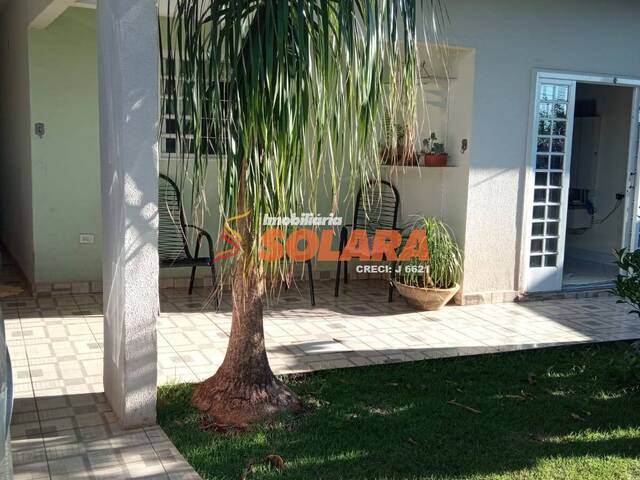 #1729 - Casa para Venda em Arapongas - PR - 3