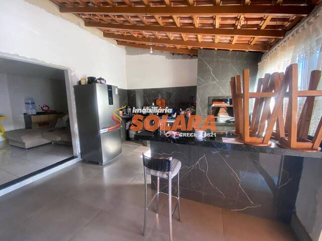 #1744 - Casa para Venda em Arapongas - PR - 3