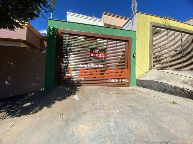 #1746 - Casa para Locação em Arapongas - PR - 1