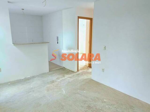 #1765 - Apartamento para Venda em Arapongas - PR - 2