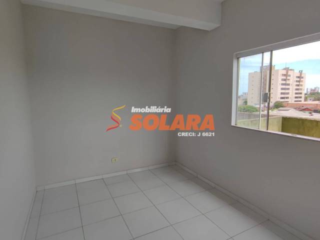 #1797 - Apartamento para Venda em Arapongas - PR - 3