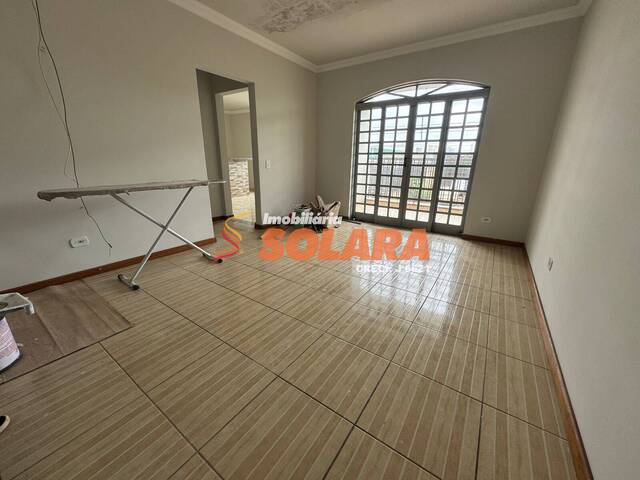 #1813 - Apartamento para Locação em Arapongas - PR - 2