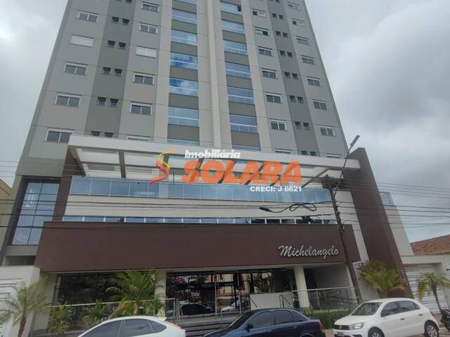 #1826 - Apartamento para Venda em Arapongas - PR - 2